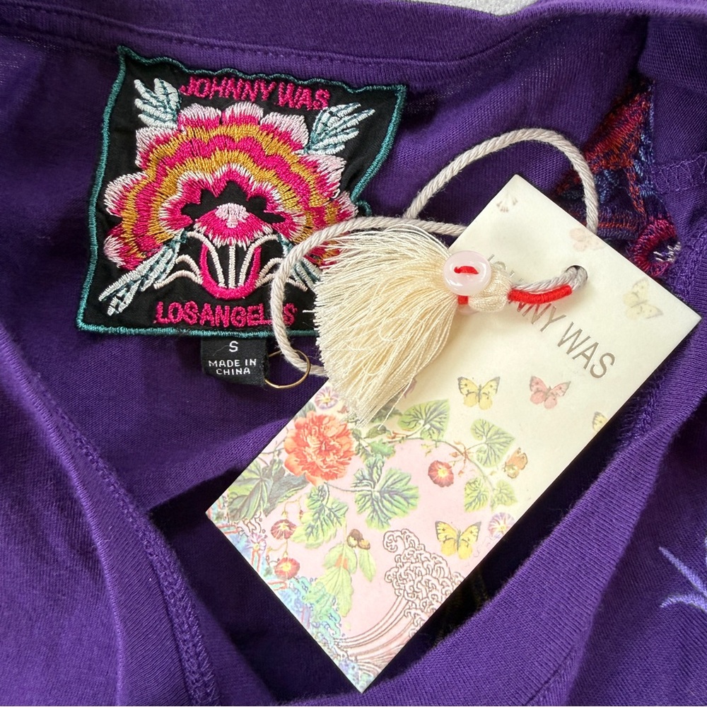 Johnny Was Ariela Embroidered Tee - Picture 4 of 7
